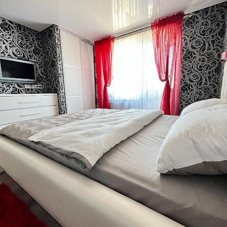 טרנופיל Relax. Просторі Та Затишні Апартаменти מראה חיצוני תמונה